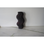 grote vaas met een wave design